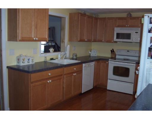 9 Santa Fe Road Chelmsford, MA 01824 - Photo 4 of 10