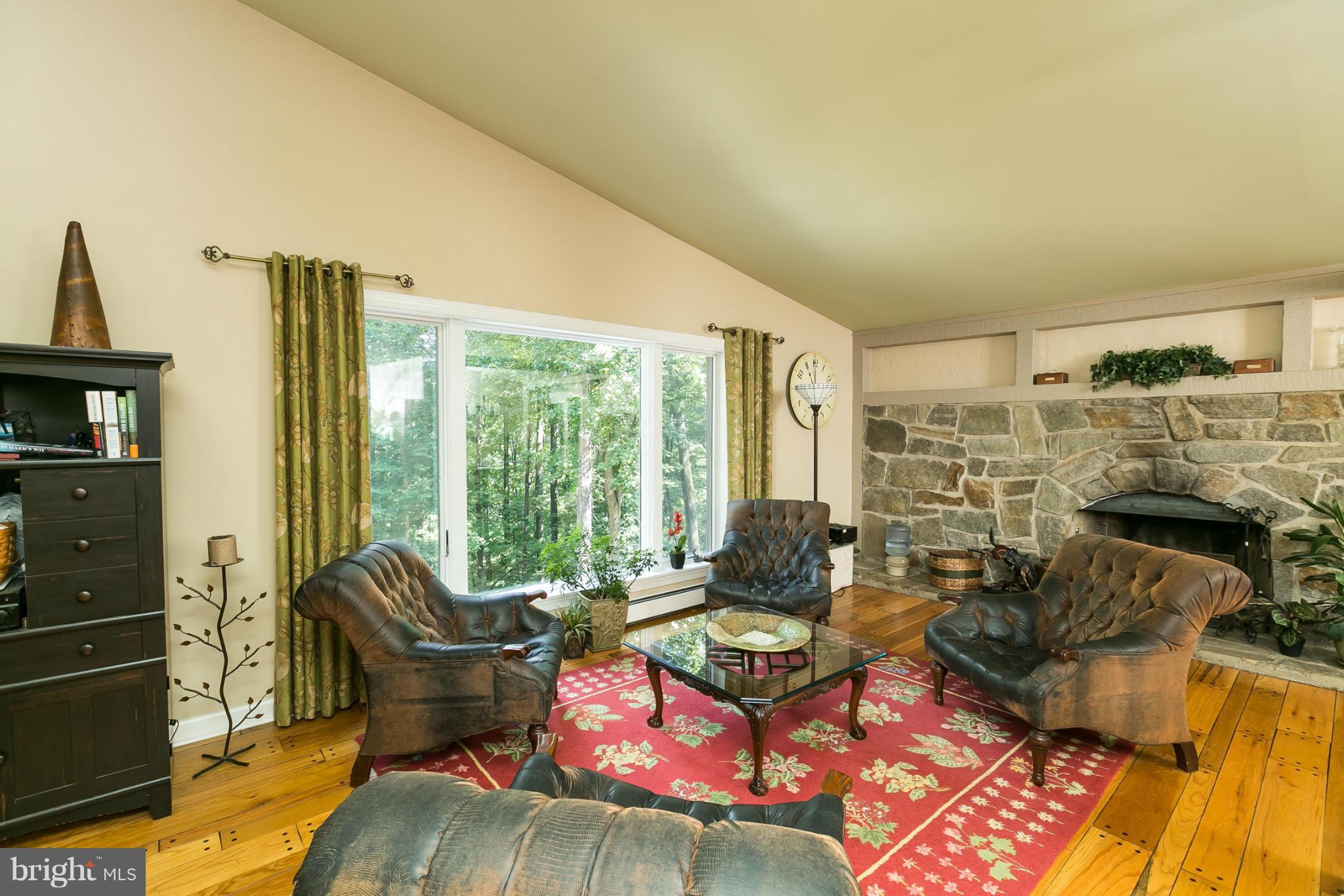 2107 Monkton Road Monkton, MD 21111 - Photo 6 of 18 Family Room