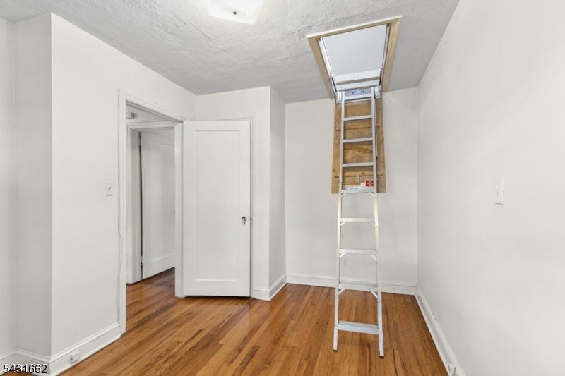 108 Gallows Hill Road Cranford, NJ 07016 - Photo 18 of 25