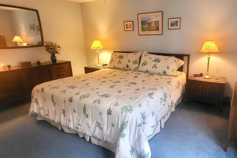6 Laurel Circle, Unit 6 Kennebunk, ME 04043 - Photo 18 of 23 20251224174942169174000000-o