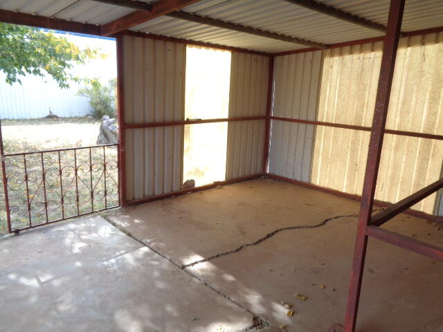 1329 49th Street Lubbock, TX 79412 - Photo 11 of 13 a view of a room with a large window