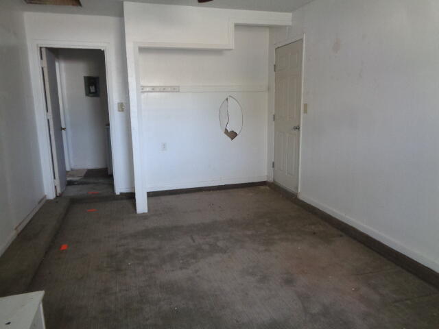 1329 49th Street Lubbock, TX 79412 - Photo 5 of 13