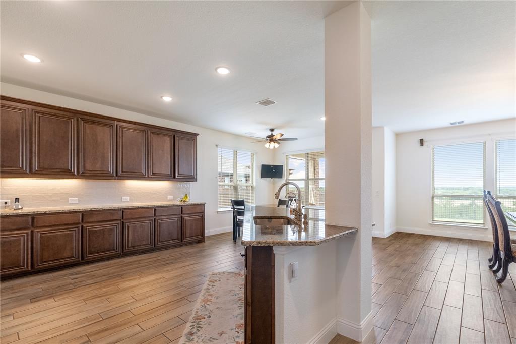 1013 Timber Ridge Drive Justin, TX 76247 - Photo 4 of 40