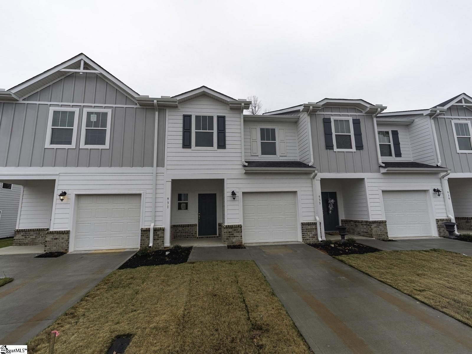 931 Yarn Way Greer, SC 29651 - Photo 1 of 27 Gallery Image 1