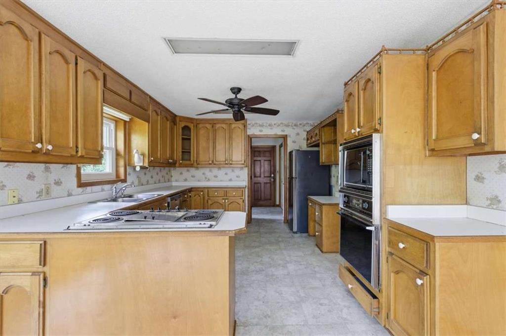 3197 Spring Lake Drive Northeast Conyers, GA 30013 - Photo 16 of 43