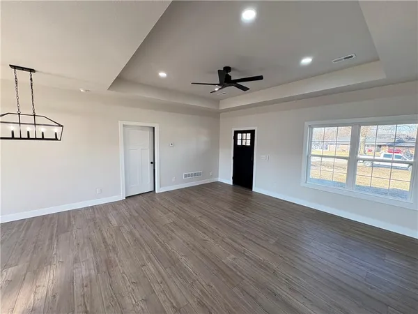 $289,000 | 1413 North Thornton Street, Richmond, MO 64085