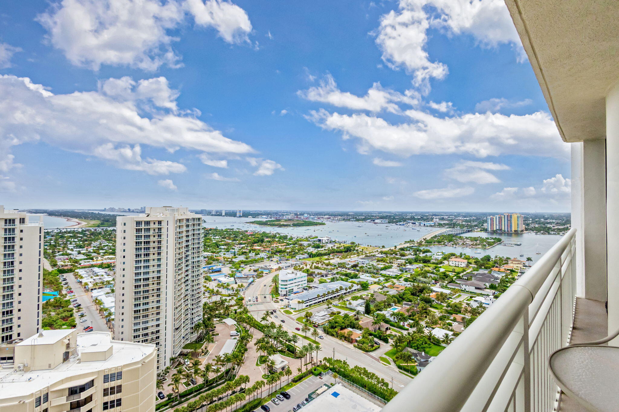 3000 North Ocean Avenue Riviera Beach, FL 33404 - Photo 36 of 93 36-web-or-mls-5D1A5041_HDR
