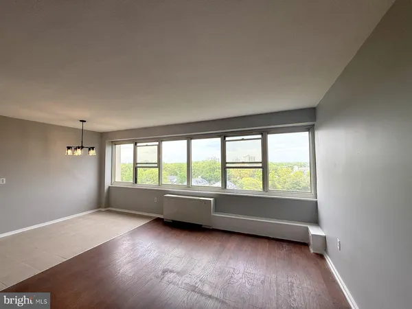 $1,675 | 1005 Barclay Towers Cherry Hill, Cherry Hill, NJ 08034