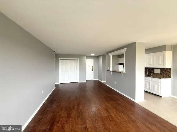 $1,675 | 1005 Barclay Towers Cherry Hill, Cherry Hill, NJ 08034