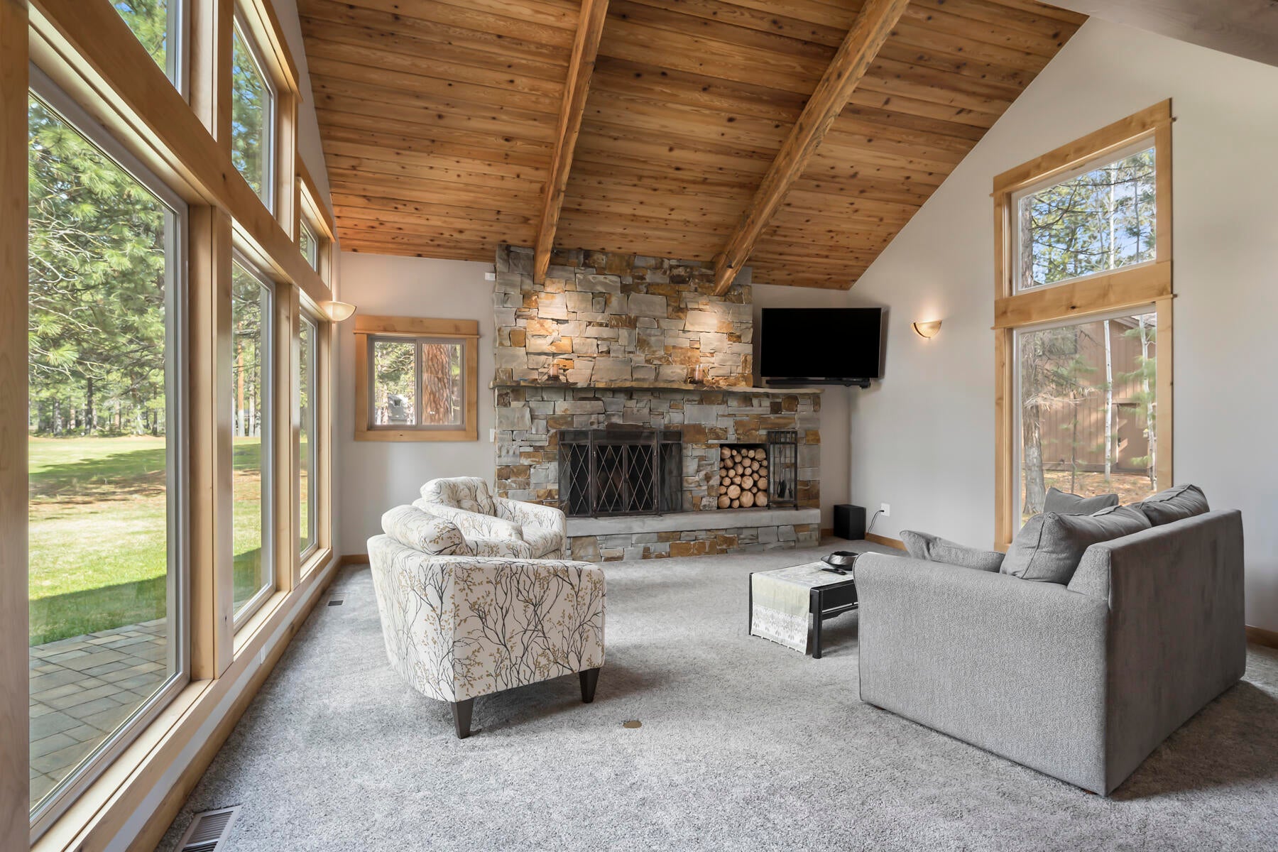 13303 Betony Black Butte Ranch, OR 97759 - Photo 12 of 42 Living room with cedar ceiling