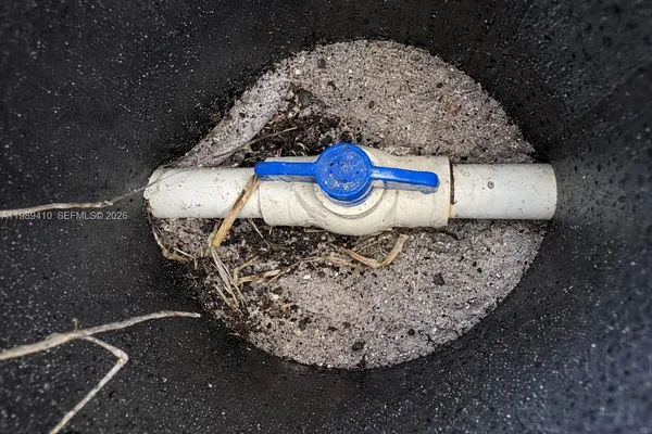 $439,900 | 2450 Northwest 157th St Road, Miami Gardens, FL 33054