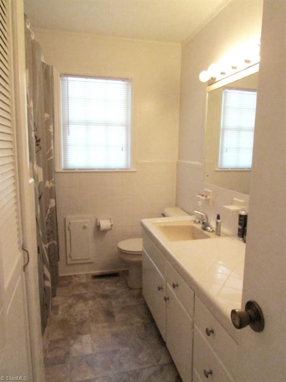 332 Inwood Road Asheboro, NC 27205 - Photo 14 of 26 Gallery Image 14