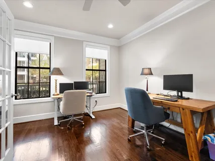 $785,000 | 540 West 24th Street, Unit B, Houston, TX 77008