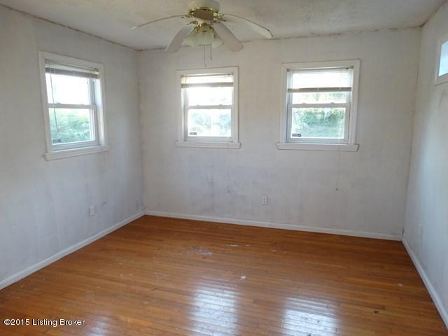 133 Kings Church Road Mount Washington, KY 40047 - Photo 5 of 17 Family room