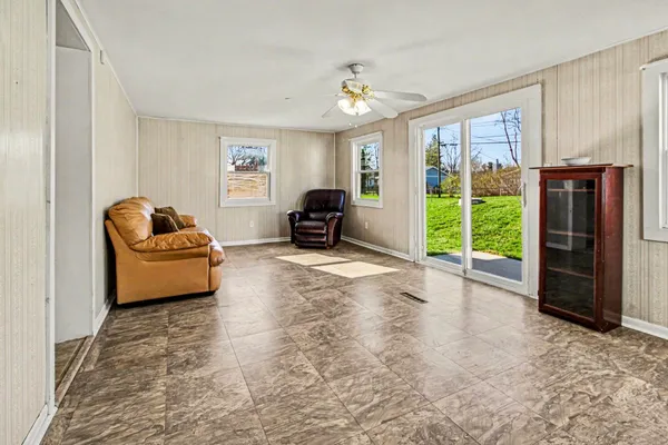 $273,900 | 48758 Sully Drive, Belleville, MI 48111