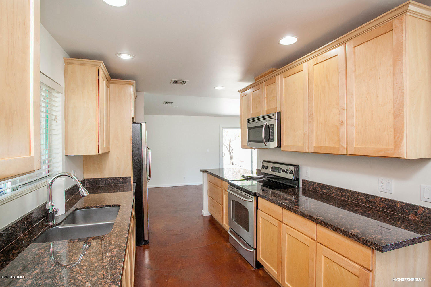 3434 East Mountain View Road Phoenix, AZ 85028 - Photo 20 of 25 Kitchen 3