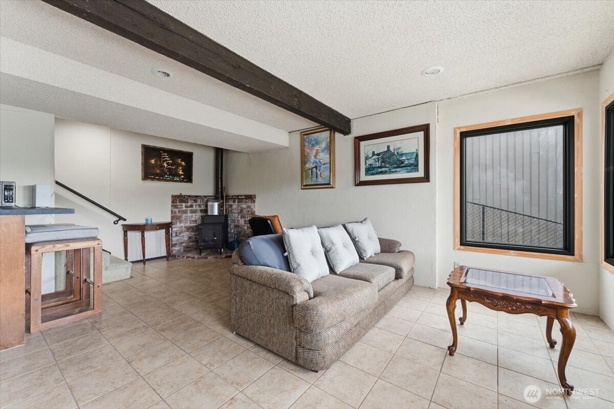 820 West Golf Course Drive Chelan, WA 98816 - Photo 4 of 39