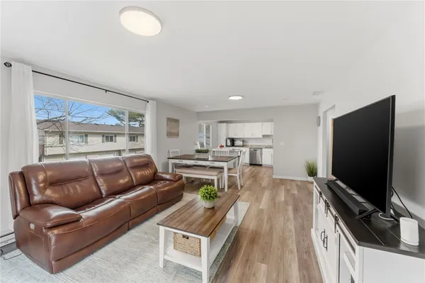 $384,900 | 543 Quisset Court, Warwick, RI 02886