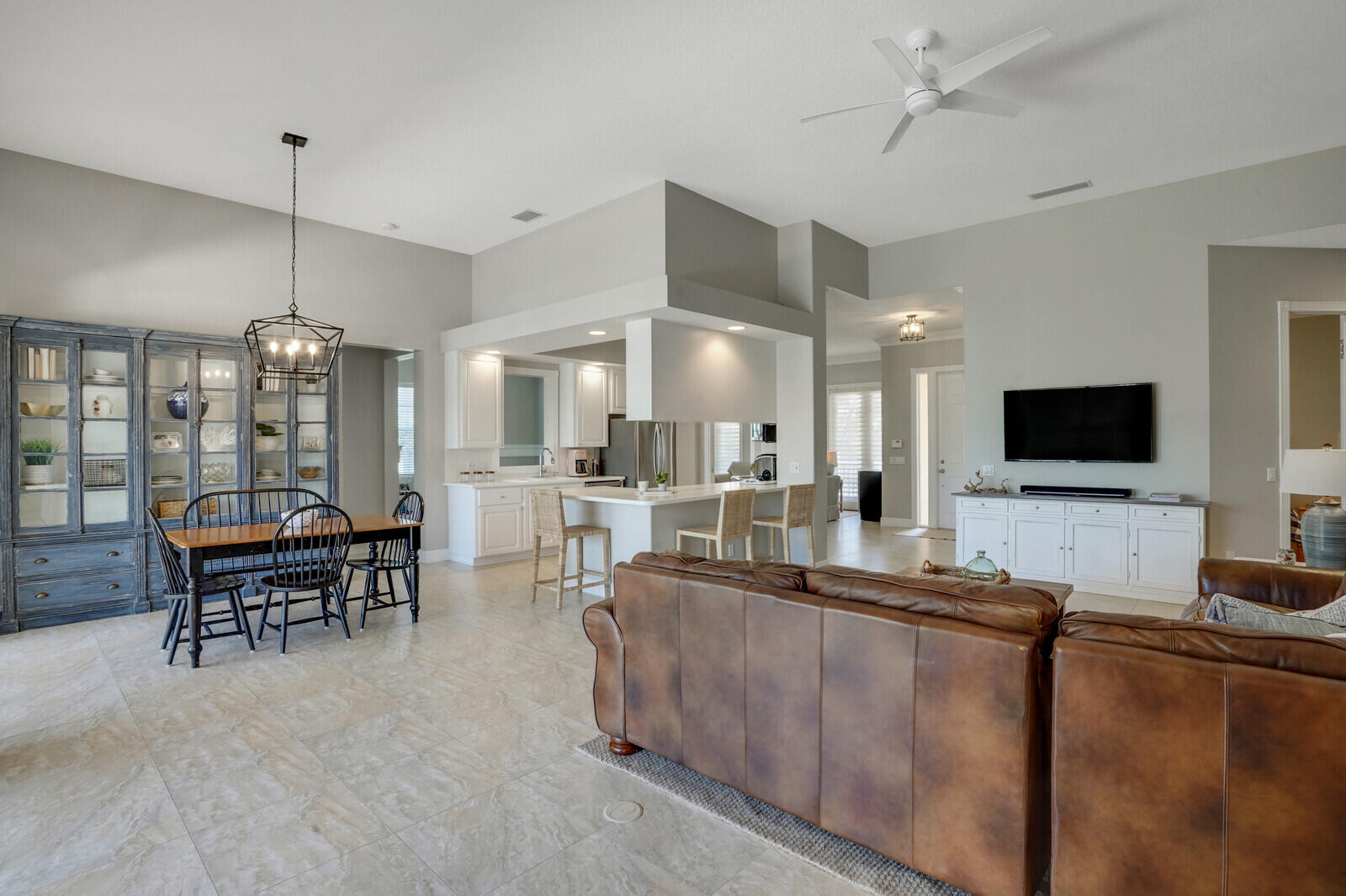8395 Yorke Road Wellington, FL 33414 - Photo 23 of 48 37_Image_25_mls