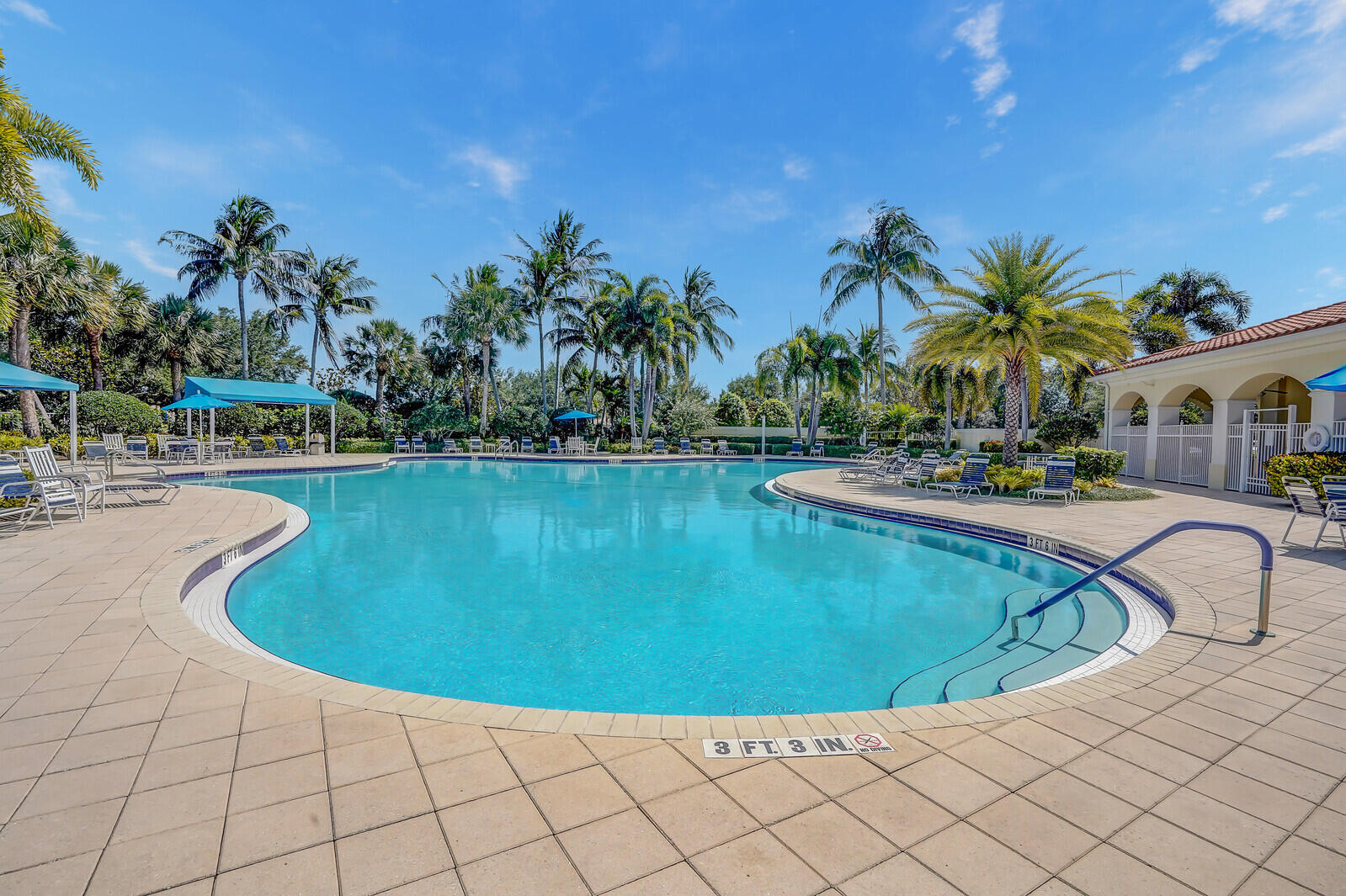 8395 Yorke Road Wellington, FL 33414 - Photo 38 of 48 07_Community_7_mls