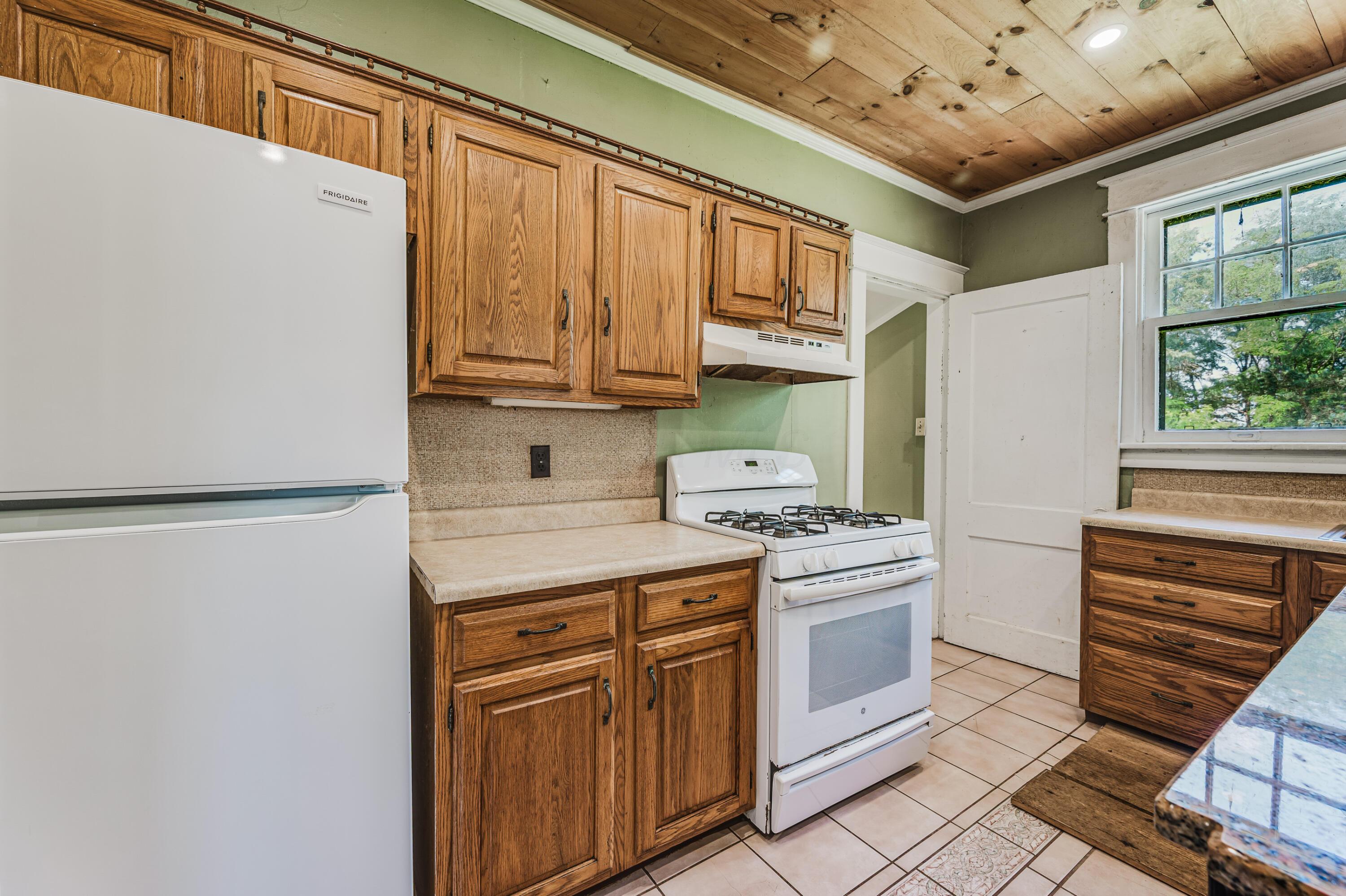 4541 Bowtown Road Delaware, OH 43015 - Photo 10 of 50 Kitchen