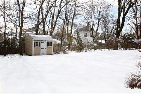 17 Gleason Street Watertown, MA 02472 - Photo 9 of 9 Gallery Image 9