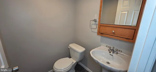 $2,500 | 6974 Knighthood Lane, Columbia, MD 21045