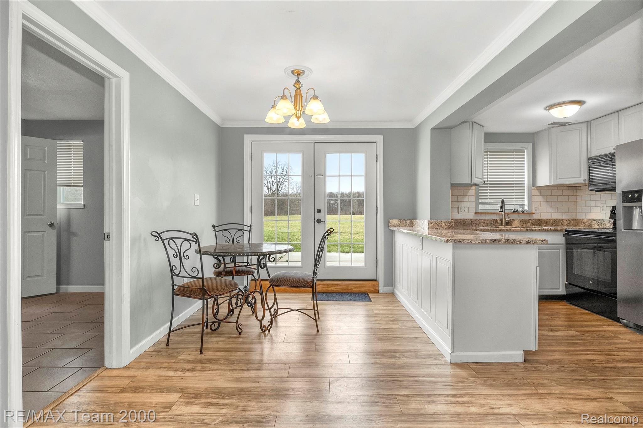 6611 Sheldon Road Belleville, MI 48111 - Photo 11 of 44 11.jpg