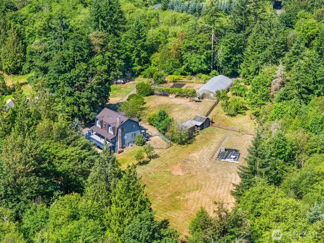 $1,199,000 | 13505 East Victor Road, Gig Harbor, WA 98329