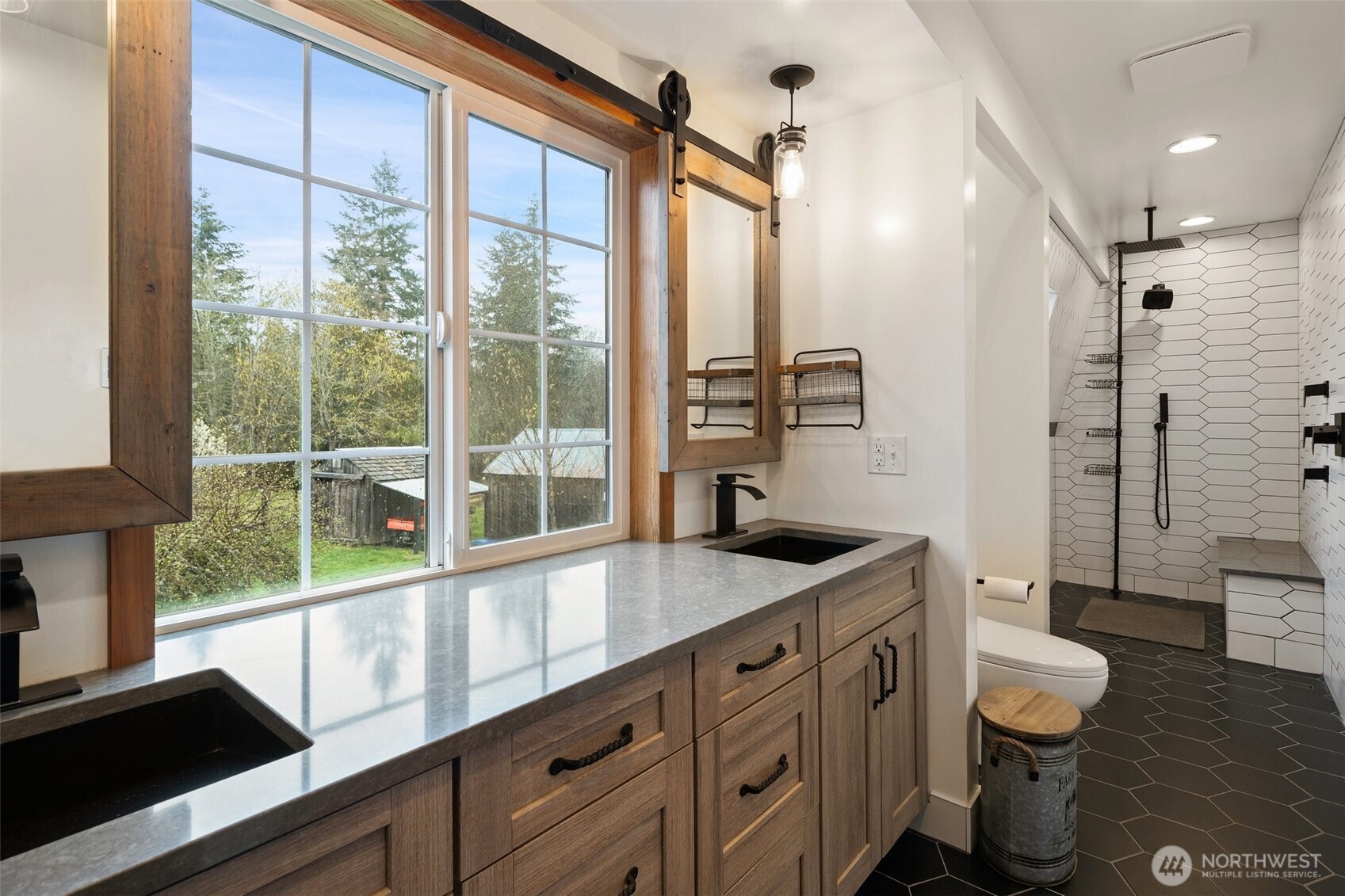 13505 East Victor Road Gig Harbor, WA 98329 - Photo 21 of 40