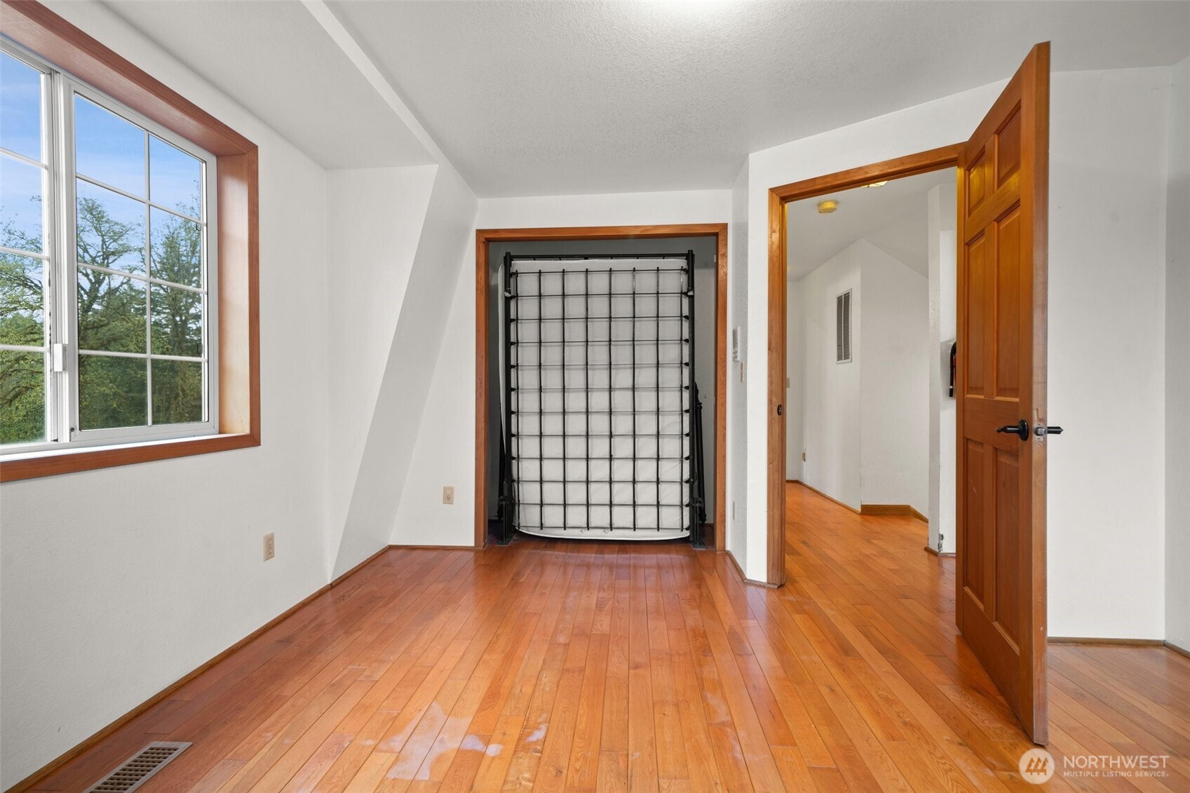 13505 East Victor Road Gig Harbor, WA 98329 - Photo 23 of 40