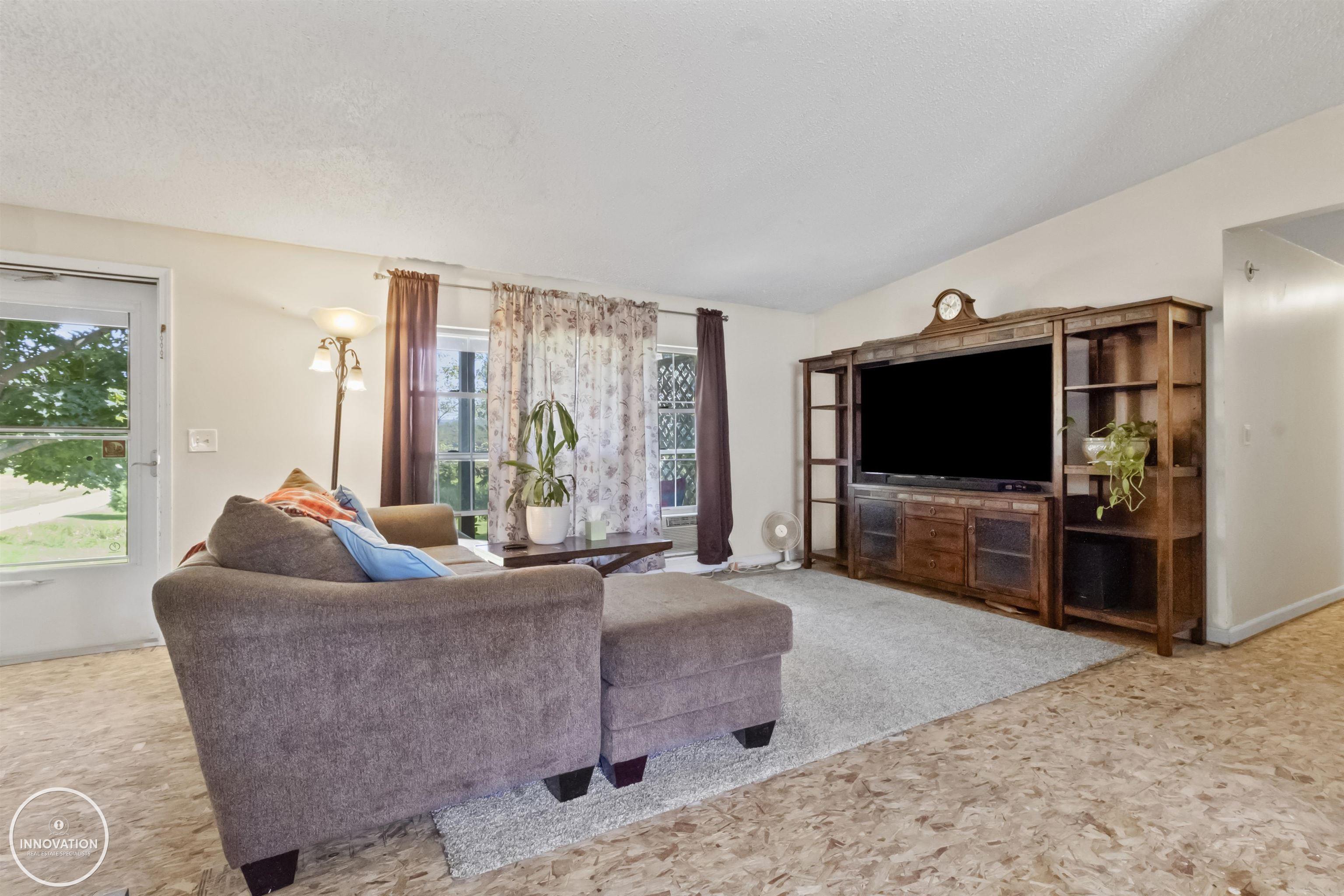 9229 Meisner Road Casco, MI 48064 - Photo 15 of 44