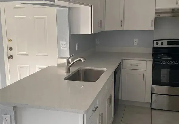 $1,750 | 13023 Sanctuary Cove Drive, Unit 301, Temple Terrace, FL 33637