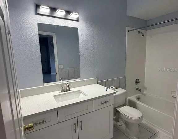 $1,750 | 13023 Sanctuary Cove Drive, Unit 301, Temple Terrace, FL 33637