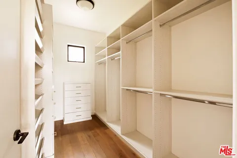 $2,950,000 | 1023 Superba Avenue, Venice, CA 90291