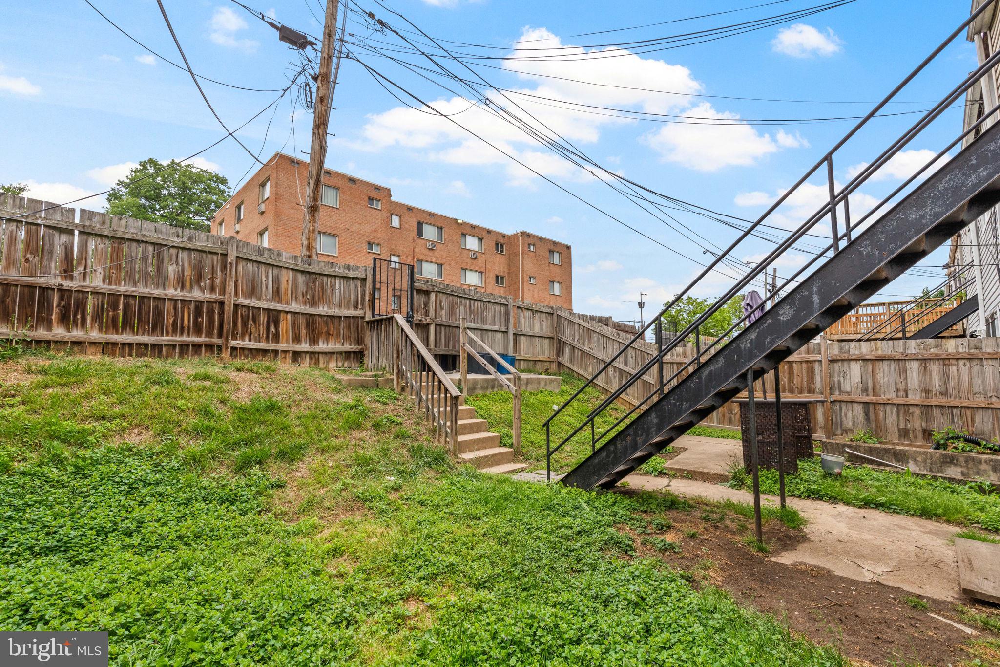 1716 Capitol Avenue Northeast, Unit 2 Washington, DC 20002 - Photo 19 of 22