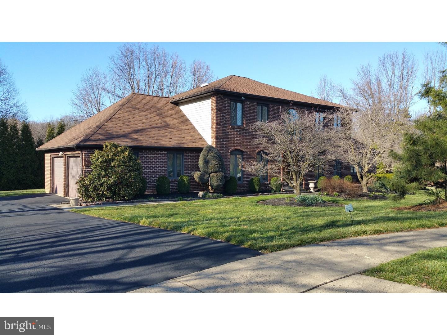 172 Spring Flower Court Huntingdon Valley, PA 19006 - Photo 1 of 23 Gallery Image 1