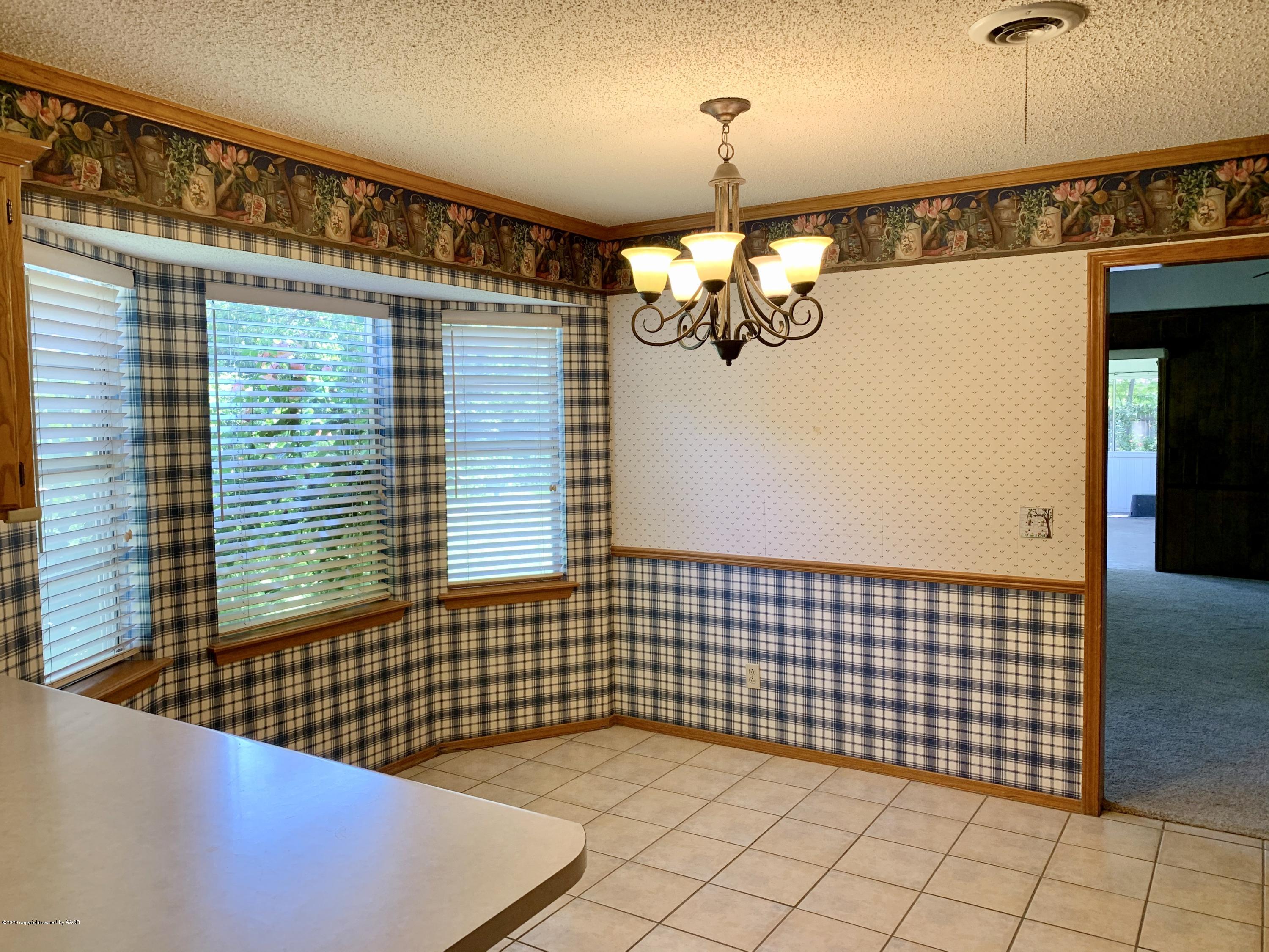 3415 Rutson Drive Amarillo, TX 79109 - Photo 17 of 44 Kitchen/Breakfast