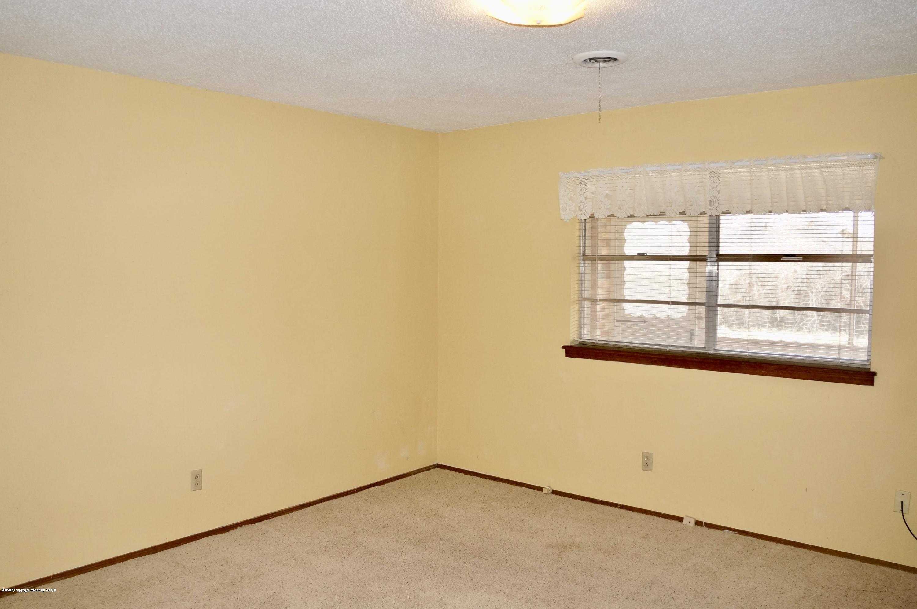 3415 Rutson Drive Amarillo, TX 79109 - Photo 27 of 44 2nd Bedroom