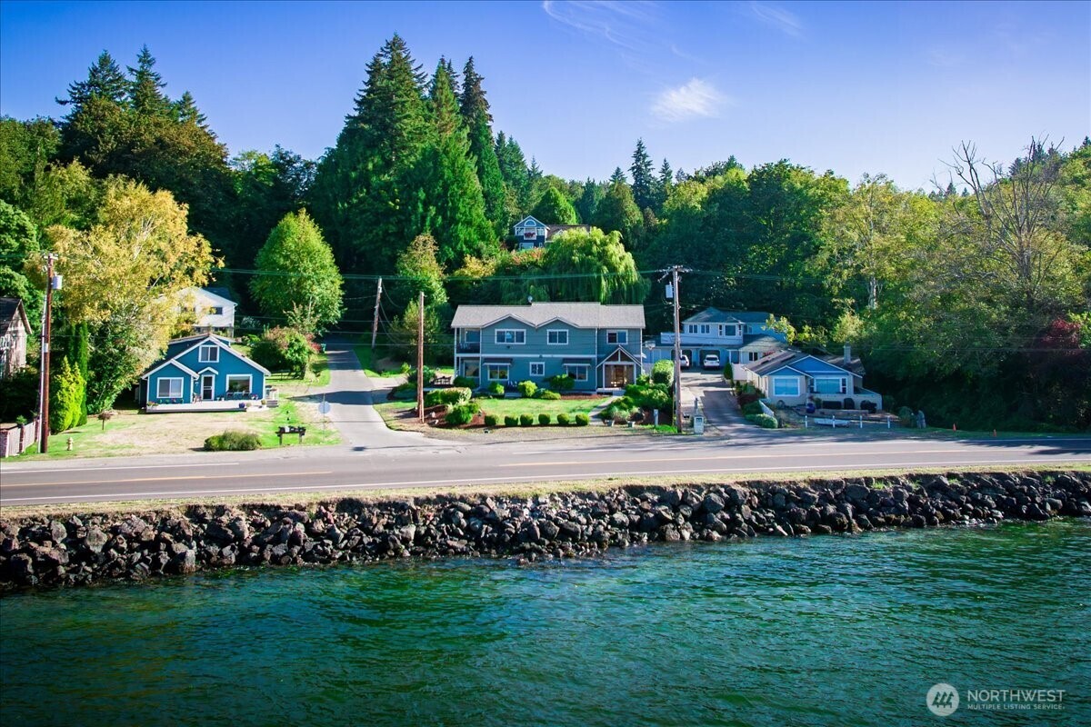 1374 Ahlstrom Road East Port Orchard, WA 98366 - Photo 31 of 40 Gallery Image 31