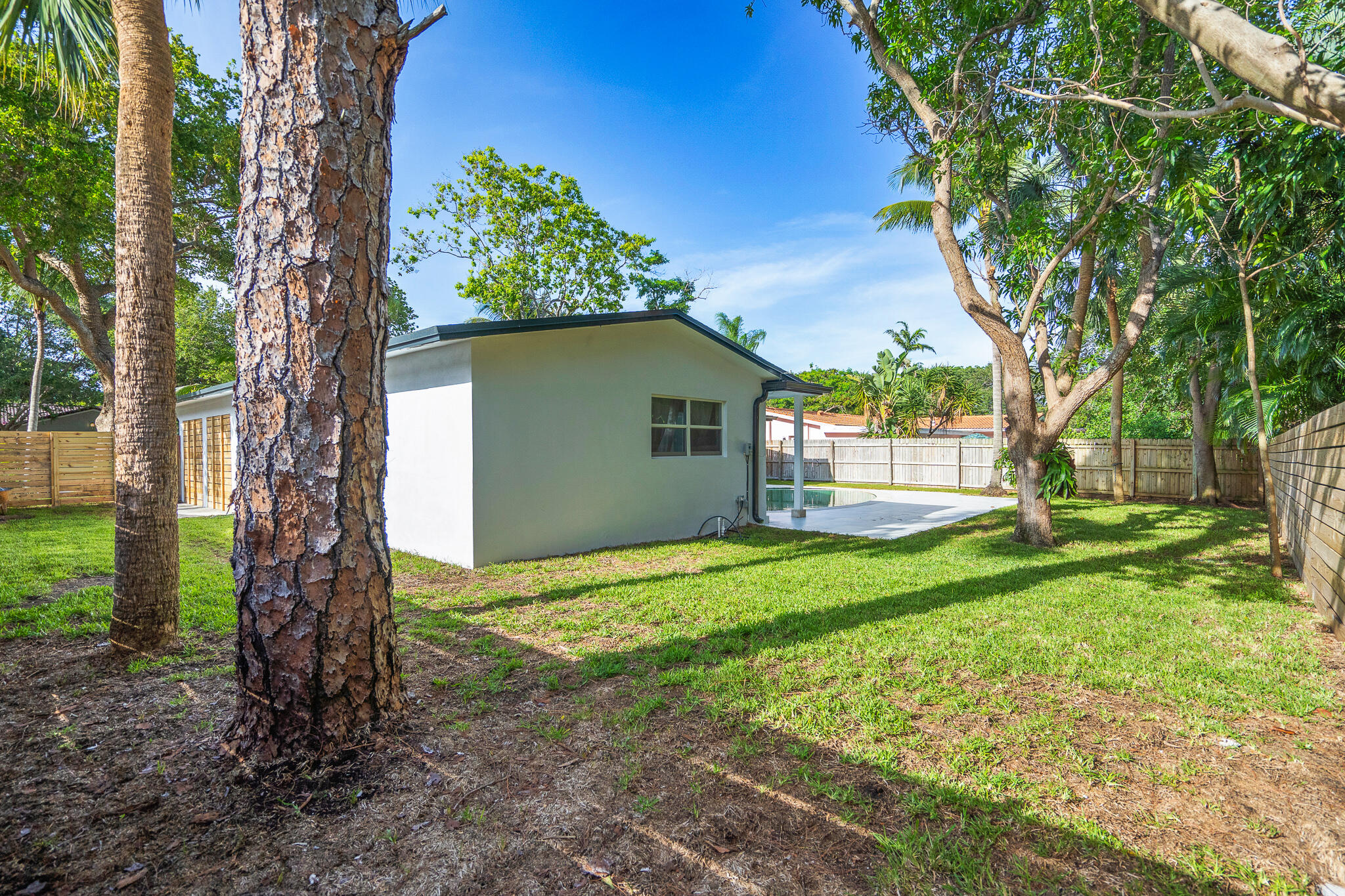 722 Northwest 7th Drive Boca Raton, FL 33486 - Photo 33 of 41 DSC07683