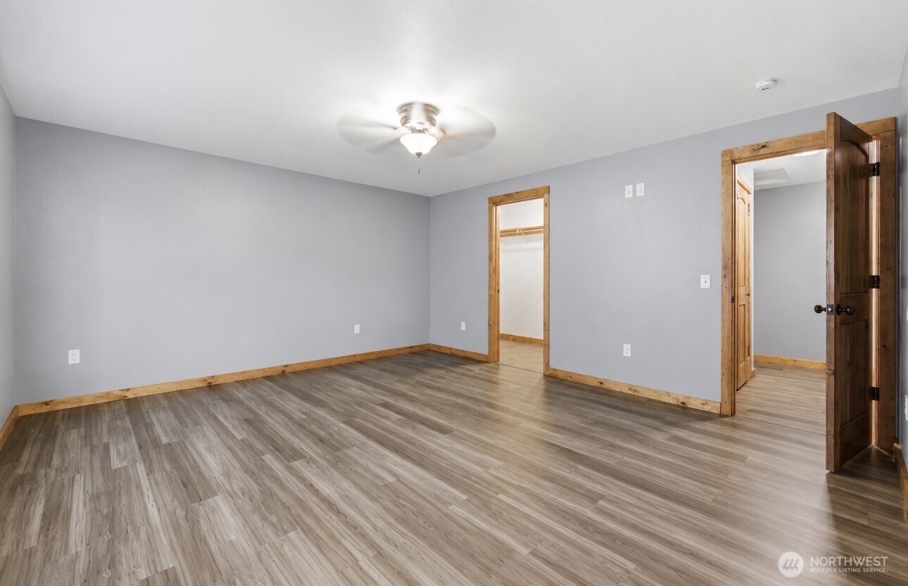 11425 Patsy Drive Southeast Olympia, WA 98501 - Photo 12 of 37
