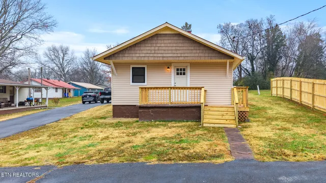 $175,000 | 402 Pine Street, Madisonville, TN 37354