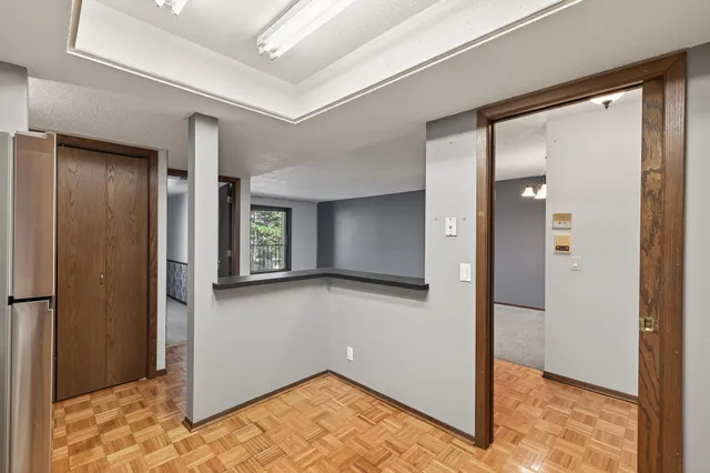 $125,000 | 4710 58th Avenue North, Unit 202, Crystal, MN 55429