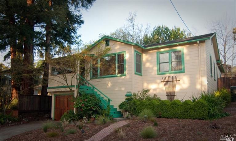 3334 Ricks Avenue Martinez, CA 94553 - Photo 1 of 1 a front view of a house with garden