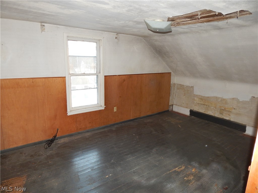 7145 Case Road North Ridgeville, OH 44039 - Photo 5 of 11