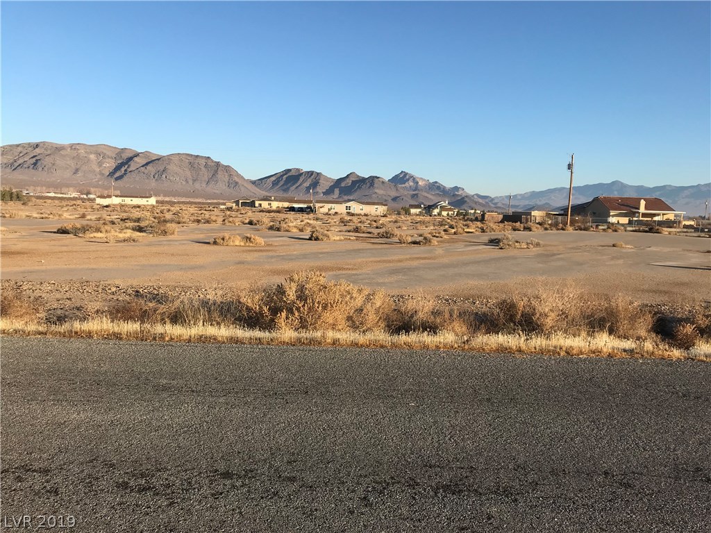 4860 West Dyer Road Pahrump, NV 89048 - Photo 5 of 6 Gallery Image 5