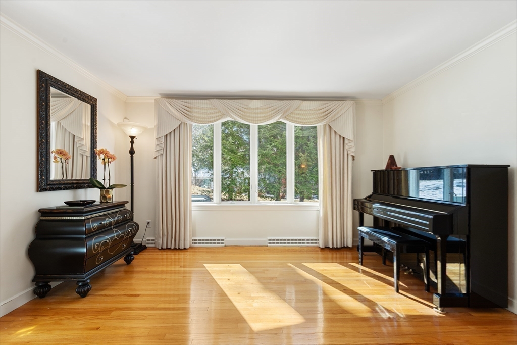 76 Birch Hill Road Belmont, MA 02478 - Photo 14 of 33 Gallery Image 14