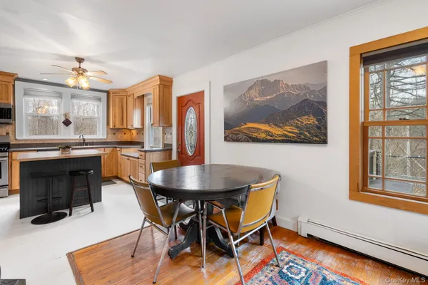 $439,000 | 4721 Highway 9G, Germantown, NY 12526