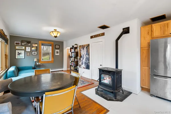 $439,000 | 4721 Highway 9G, Germantown, NY 12526